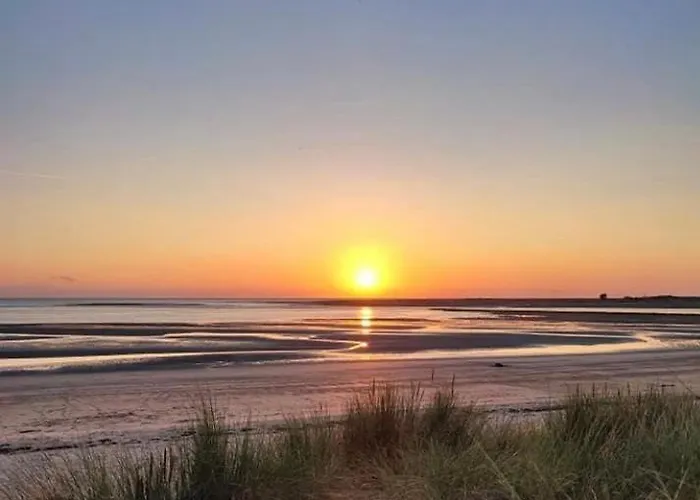 Maison Au Pied Des Dunes, 200m De La Holiday home *